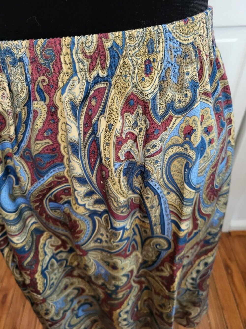Vintage 90s Bonworth Blue Red Paisley Midi Skirt L Boho Preppy Patriotic Modest - Picture 6 of 8